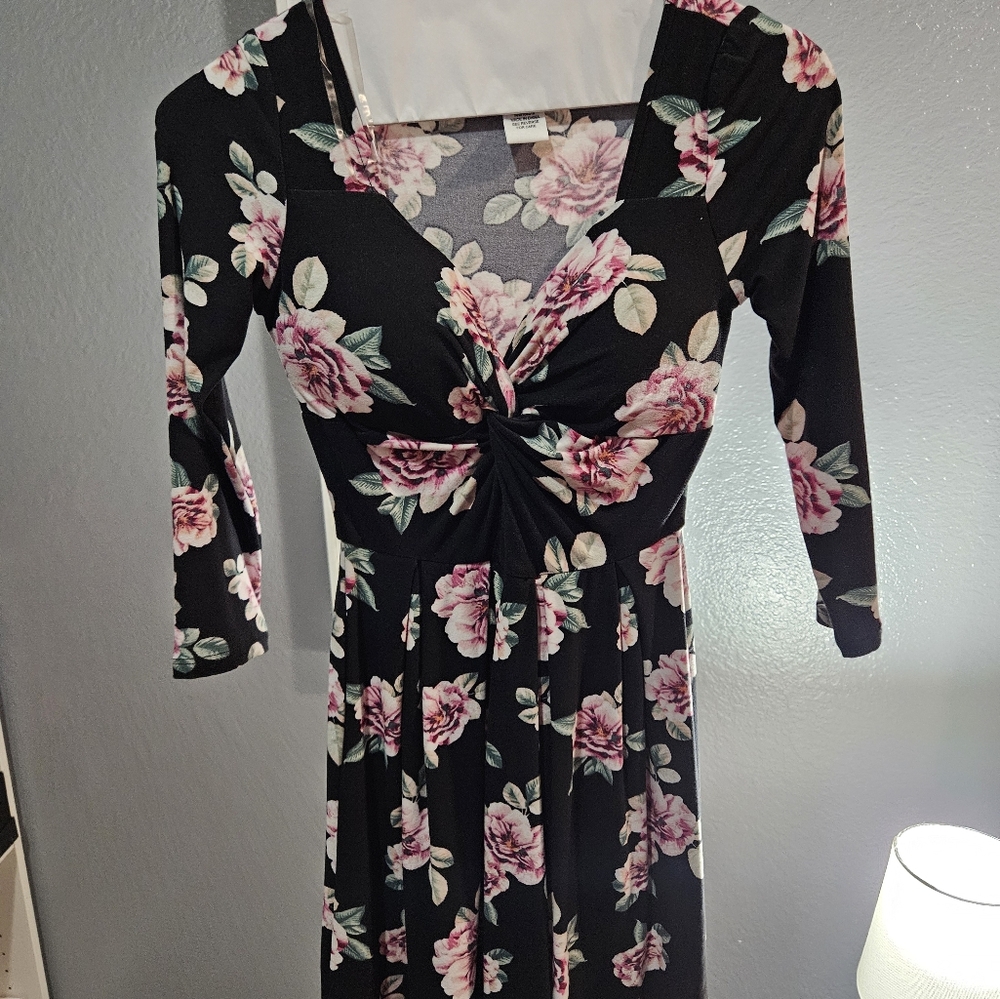 Planet Gold Floral Black Dress